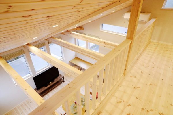 吹き抜けリビング階段の魅力と間取りの成功事例｜30～40坪の開放的な暮らしの設計