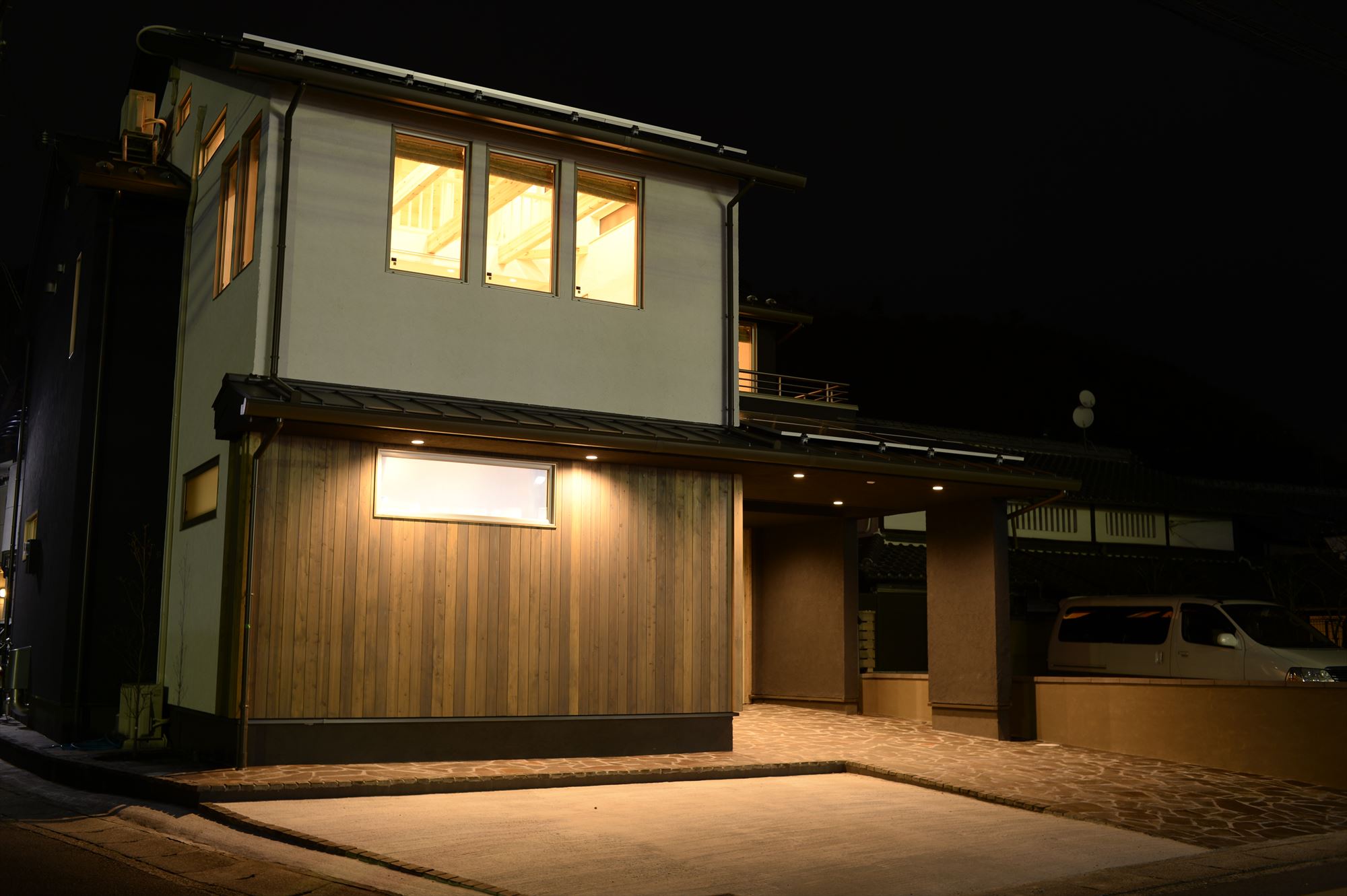 木材や色、外観デザインの効果　京都市左京区｜モデルハウス | Bayern-S